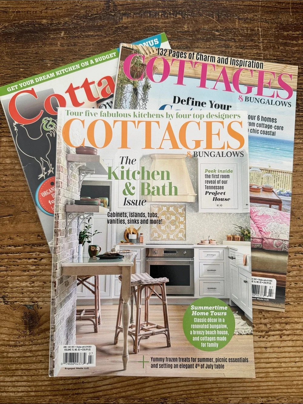 COTTAGES & Bungalows | 3 Issues